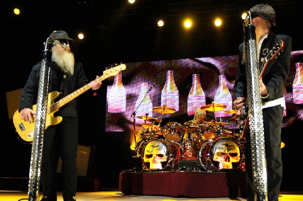 ZZ Top at The Backyard, Austin Texas (Bee Caves) 04/25/10