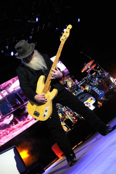 ZZ Top at The Backyard, Austin Texas (Bee Caves) 04/25/10