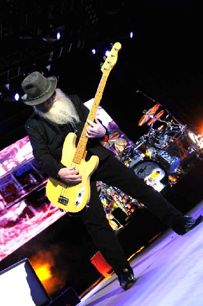 ZZ Top at The Backyard, Austin Texas (Bee Caves) 04/25/10