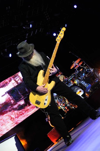 ZZ Top at The Backyard, Austin Texas (Bee Caves) 04/25/10