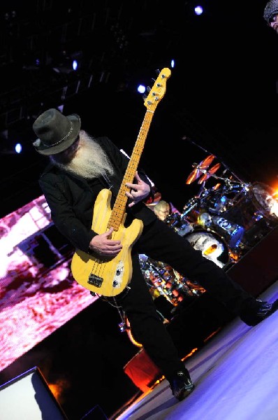 ZZ Top at The Backyard, Austin Texas (Bee Caves) 04/25/10
