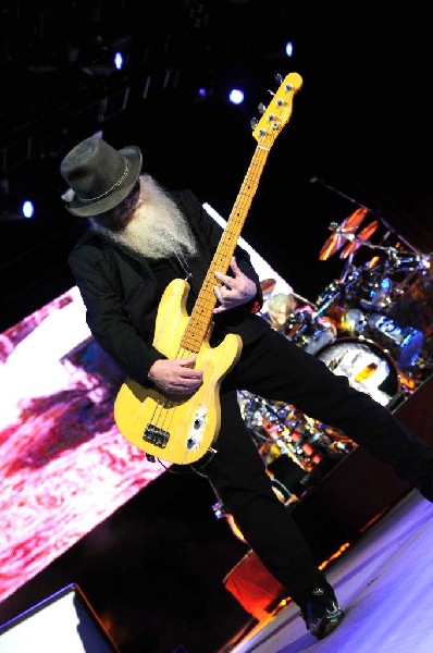 ZZ Top at The Backyard, Austin Texas (Bee Caves) 04/25/10