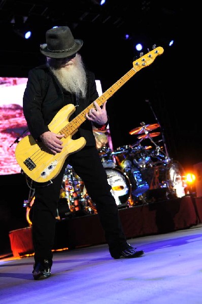 ZZ Top at The Backyard, Austin Texas (Bee Caves) 04/25/10