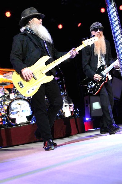 ZZ Top at The Backyard, Austin Texas (Bee Caves) 04/25/10