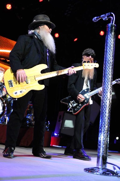 ZZ Top at The Backyard, Austin Texas (Bee Caves) 04/25/10