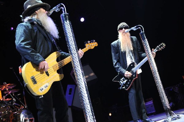 ZZ Top at The Backyard, Austin Texas (Bee Caves) 04/25/10