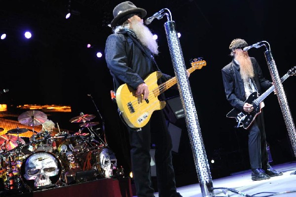 ZZ Top at The Backyard, Austin Texas (Bee Caves) 04/25/10