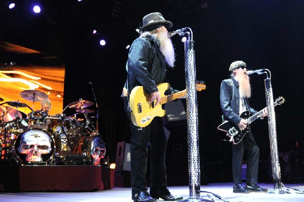 ZZ Top at The Backyard, Austin Texas (Bee Caves) 04/25/10