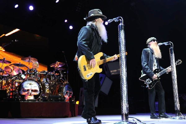 ZZ Top at The Backyard, Austin Texas (Bee Caves) 04/25/10