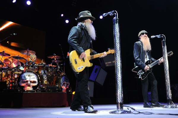 ZZ Top at The Backyard, Austin Texas (Bee Caves) 04/25/10