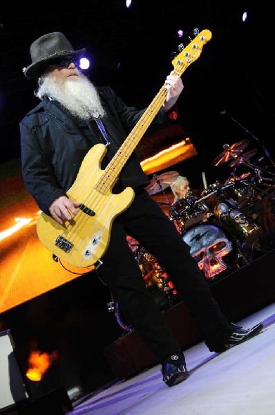 ZZ Top at The Backyard, Austin Texas (Bee Caves) 04/25/10