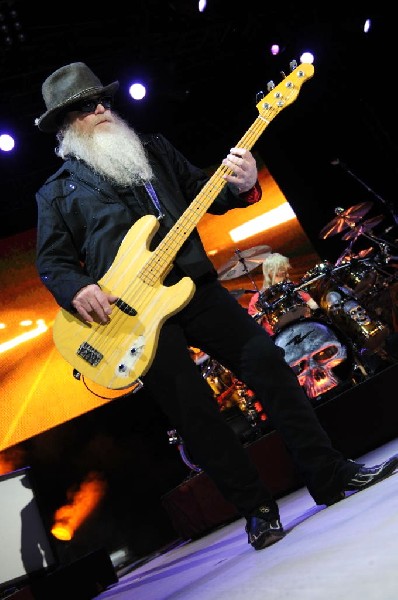 ZZ Top at The Backyard, Austin Texas (Bee Caves) 04/25/10