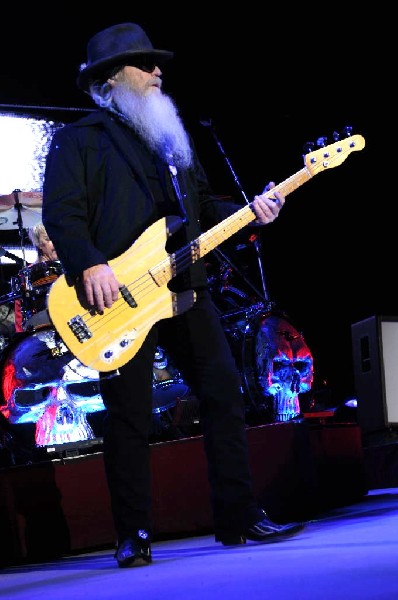 ZZ Top at The Backyard, Austin Texas (Bee Caves) 04/25/10