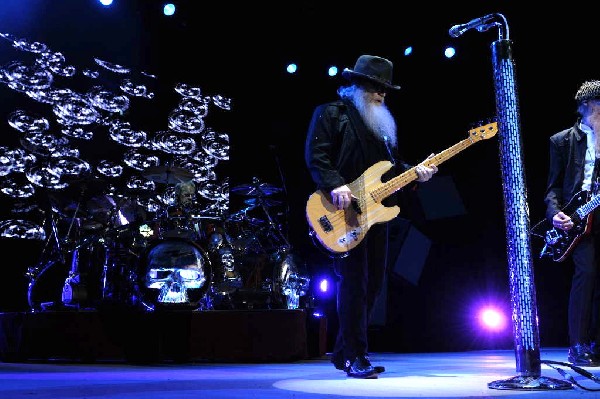ZZ Top at The Backyard, Austin Texas (Bee Caves) 04/25/10