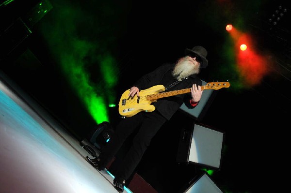 ZZ Top at The Backyard, Austin Texas (Bee Caves) 04/25/10