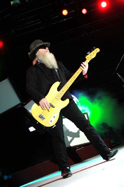 ZZ Top at The Backyard, Austin Texas (Bee Caves) 04/25/10