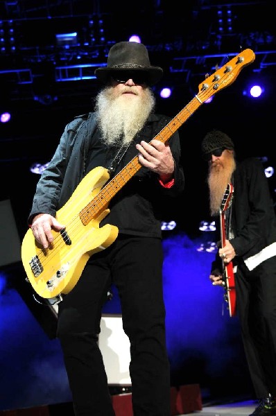 ZZ Top at The Backyard, Austin Texas (Bee Caves) 04/25/10