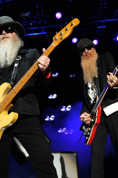 ZZ Top at The Backyard, Austin Texas (Bee Caves) 04/25/10