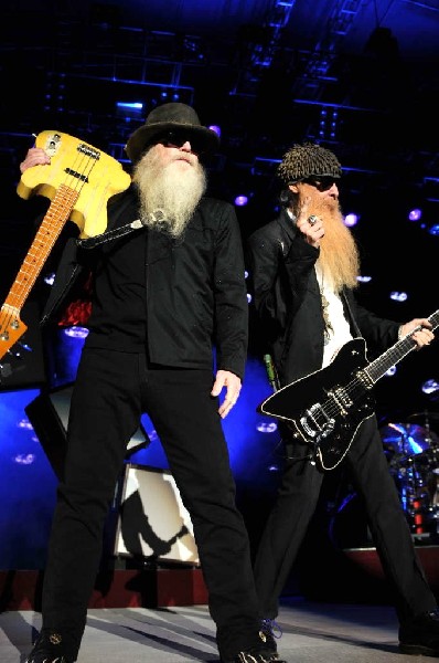 ZZ Top at The Backyard, Austin Texas (Bee Caves) 04/25/10