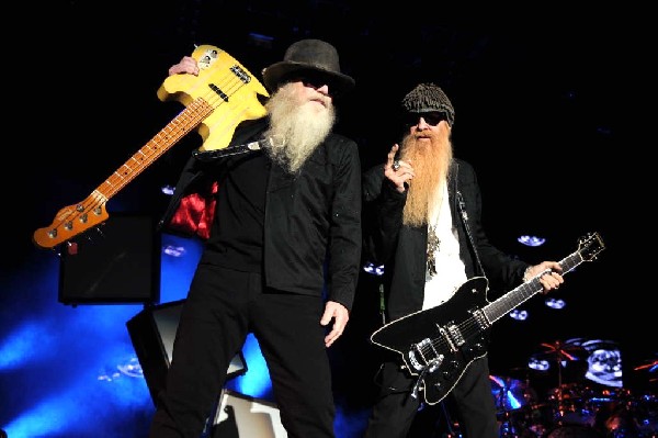 ZZ Top at The Backyard, Austin Texas (Bee Caves) 04/25/10