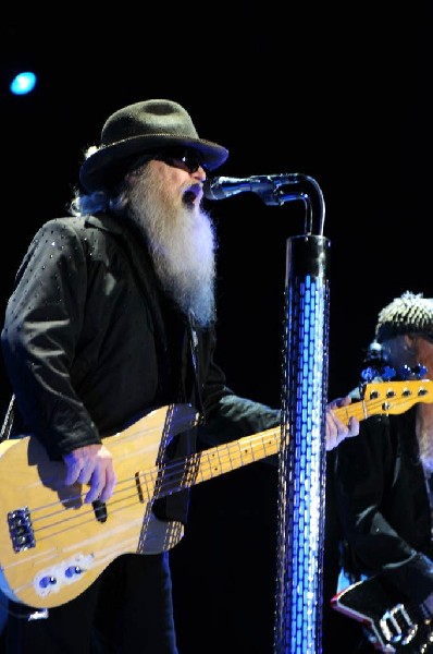 ZZ Top at The Backyard, Austin Texas (Bee Caves) 04/25/10