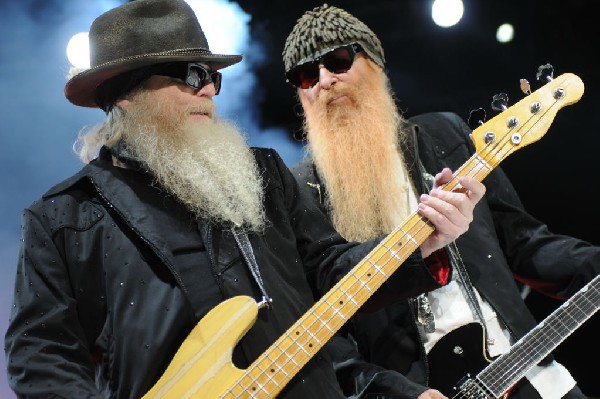 ZZ Top at The Backyard, Austin Texas (Bee Caves) 04/25/10