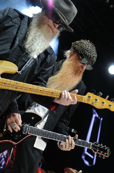 ZZ Top at The Backyard, Austin Texas (Bee Caves) 04/25/10