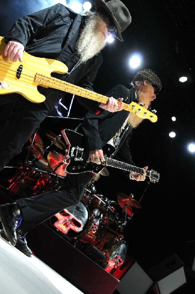ZZ Top at The Backyard, Austin Texas (Bee Caves) 04/25/10