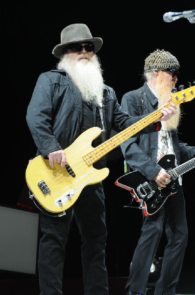 ZZ Top at The Backyard, Austin Texas (Bee Caves) 04/25/10