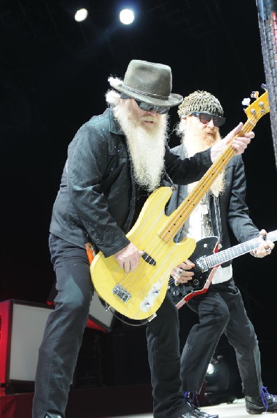ZZ Top at The Backyard, Austin Texas (Bee Caves) 04/25/10