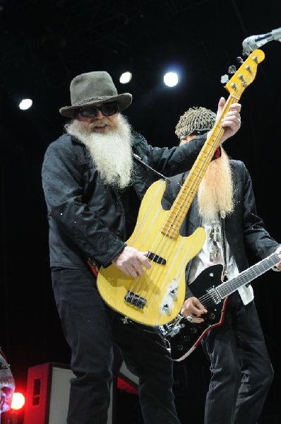 ZZ Top at The Backyard, Austin Texas (Bee Caves) 04/25/10