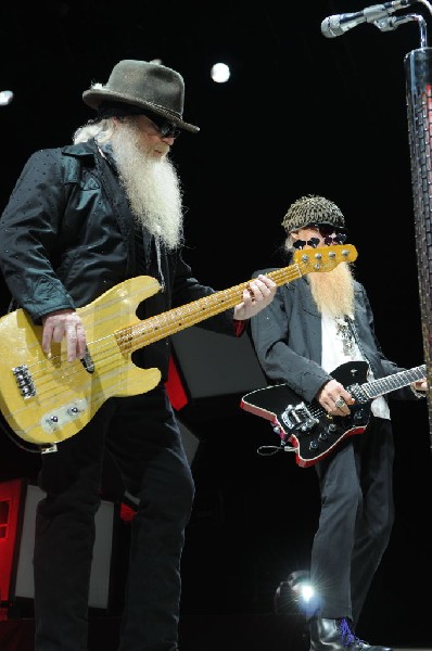 ZZ Top at The Backyard, Austin Texas (Bee Caves) 04/25/10