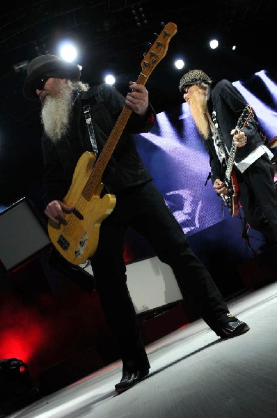 ZZ Top at The Backyard, Austin Texas (Bee Caves) 04/25/10