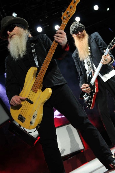 ZZ Top at The Backyard, Austin Texas (Bee Caves) 04/25/10
