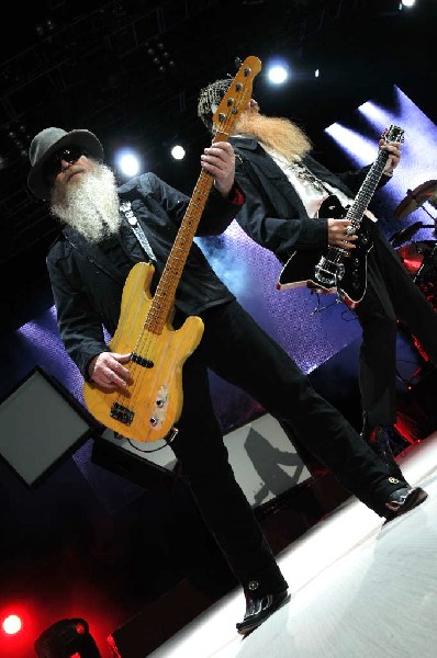 ZZ Top at The Backyard, Austin Texas (Bee Caves) 04/25/10
