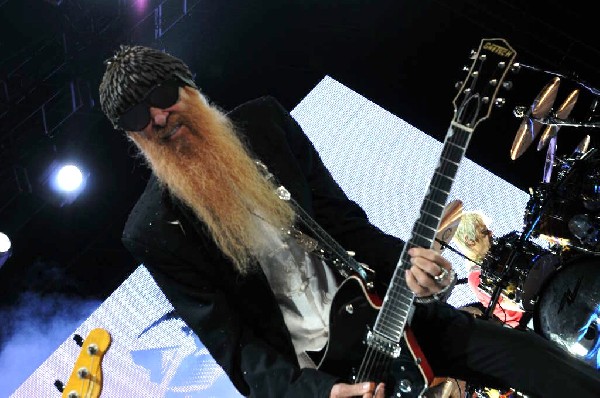 ZZ Top at The Backyard, Austin Texas (Bee Caves) 04/25/10