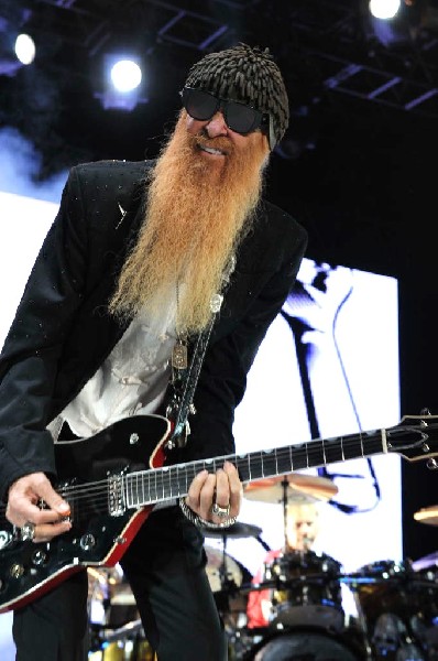 ZZ Top at The Backyard, Austin Texas (Bee Caves) 04/25/10