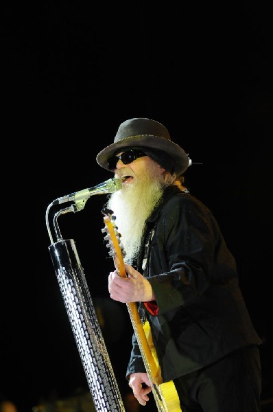 ZZ Top at The Backyard, Austin Texas (Bee Caves) 04/25/10