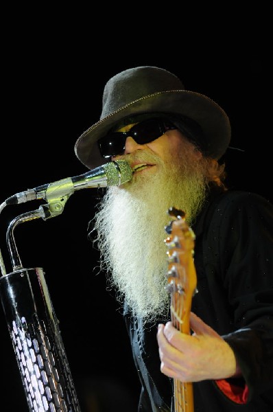 ZZ Top at The Backyard, Austin Texas (Bee Caves) 04/25/10
