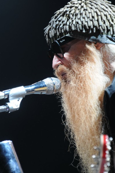 ZZ Top at The Backyard, Austin Texas (Bee Caves) 04/25/10
