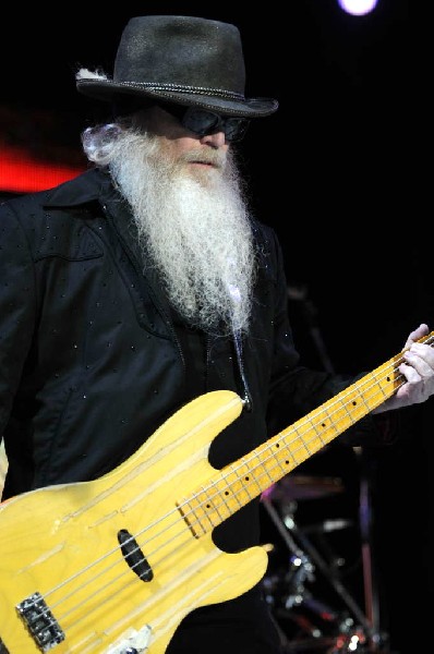 ZZ Top at The Backyard, Austin Texas (Bee Caves) 04/25/10