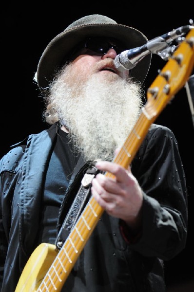 ZZ Top at The Backyard, Austin Texas (Bee Caves) 04/25/10