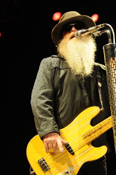 ZZ Top at The Backyard, Austin Texas (Bee Caves) 04/25/10