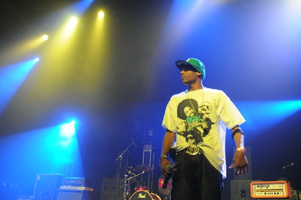 Zeale at the Hi-Ro Music Festival at the Austin Music Hall