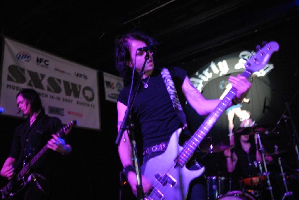 The Zico Chain soundcheck at the Dirty Dog in Austin, Texas