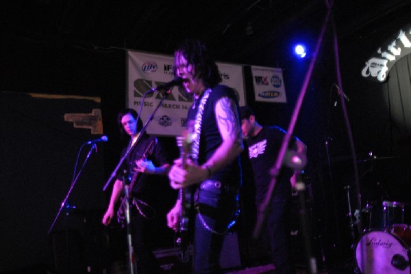 The Zico Chain soundcheck at the Dirty Dog in Austin, Texas