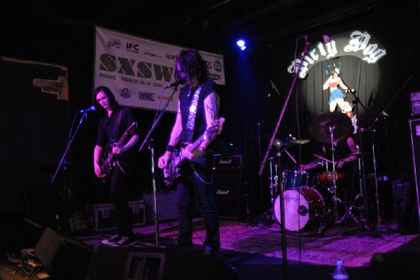 The Zico Chain soundcheck at the Dirty Dog in Austin, Texas