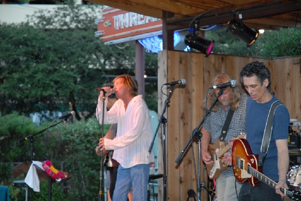 Dukes of Simpleton at Threadgills