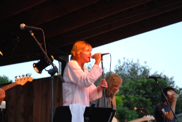 Dukes of Simpleton at Threadgills