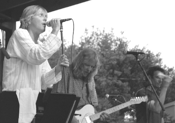 Dukes of Simpleton at Threadgills